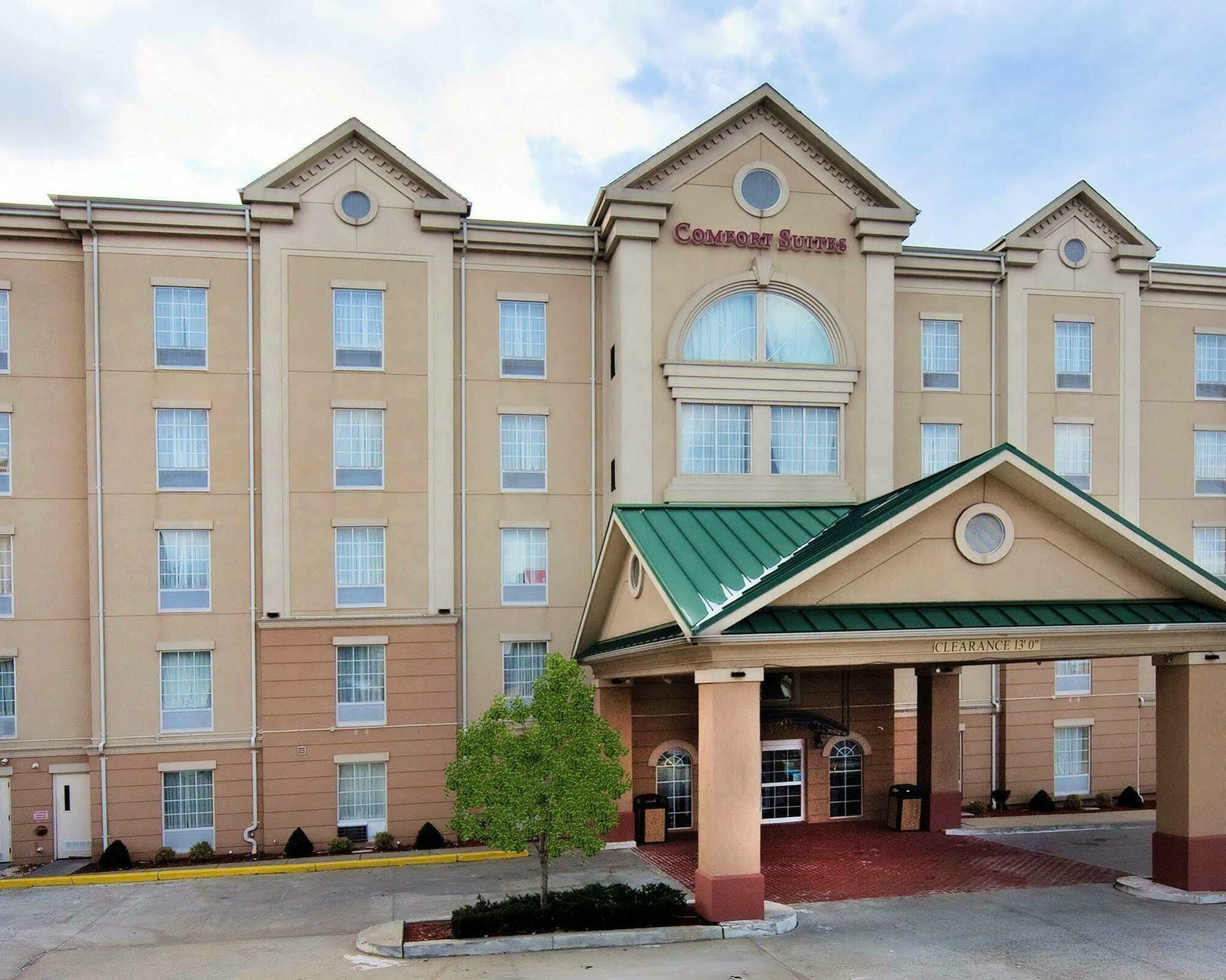 Quality Suites Nyc Gateway North Bergen Eksteriør bilde